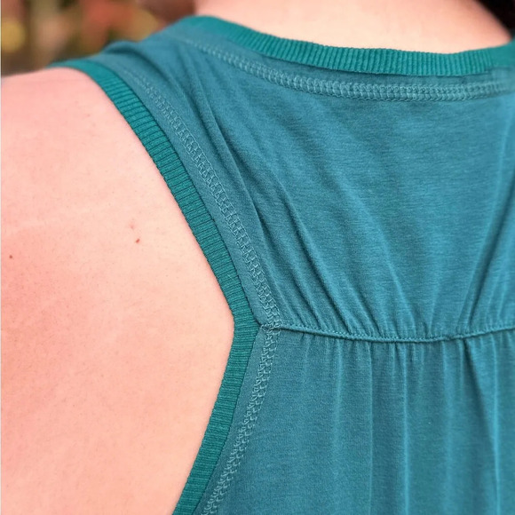 NWT Superfit Hero Hi-Low Jersey Tank Racerback Dress in Forest Green Size 4X - Picture 2 of 12